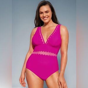 NWT CUPSHE Women's Plus Size V Neck Scalloped Mesh Adjustable Straps - size OOX